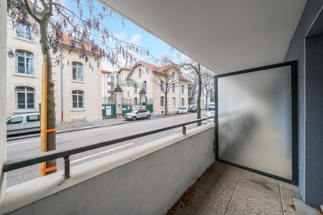 3 pièces - RDC - 77m² - 767,17 € - Photo #6