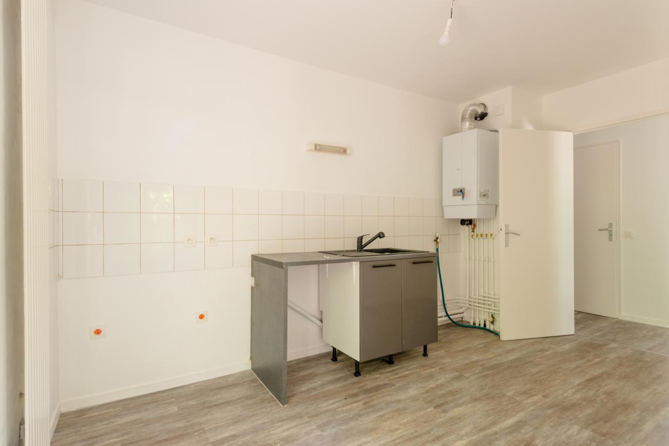 
																																							4 pièces - 
																																						RDC - 89m² - 205 000 € - Photo #3
