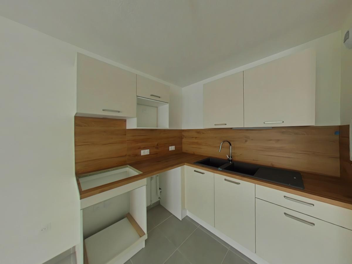 3 pièces - 1er étage - 71m² - 965,09 € - Photo #3