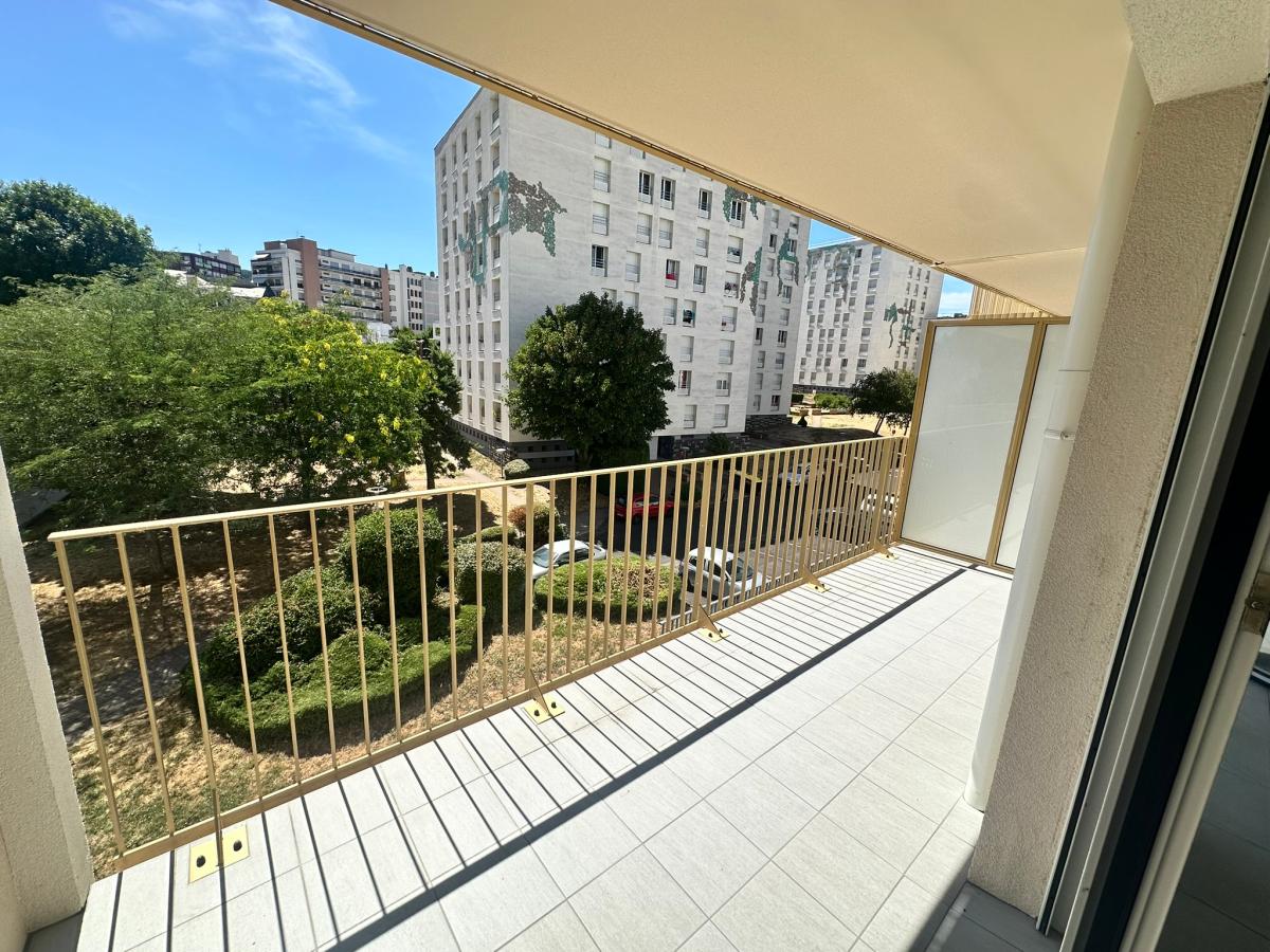 2 pièces - 2ème étage - 45m² - 621,34 € - Photo #3