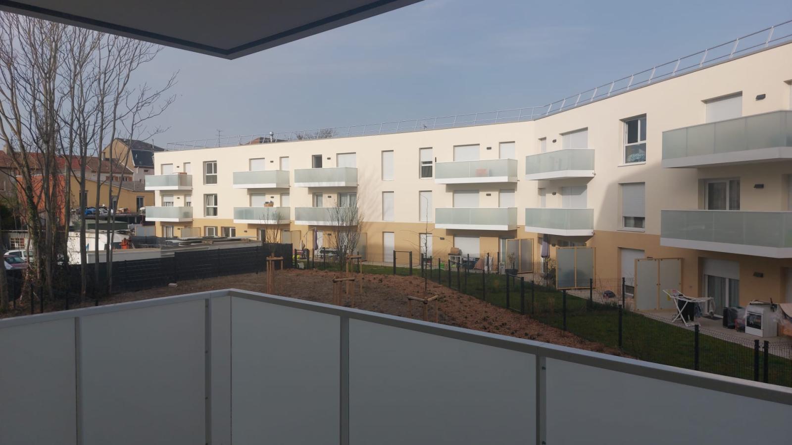 
																			3 pièces - 
																		1er étage - 71m² - 824,92 € - Photo #4