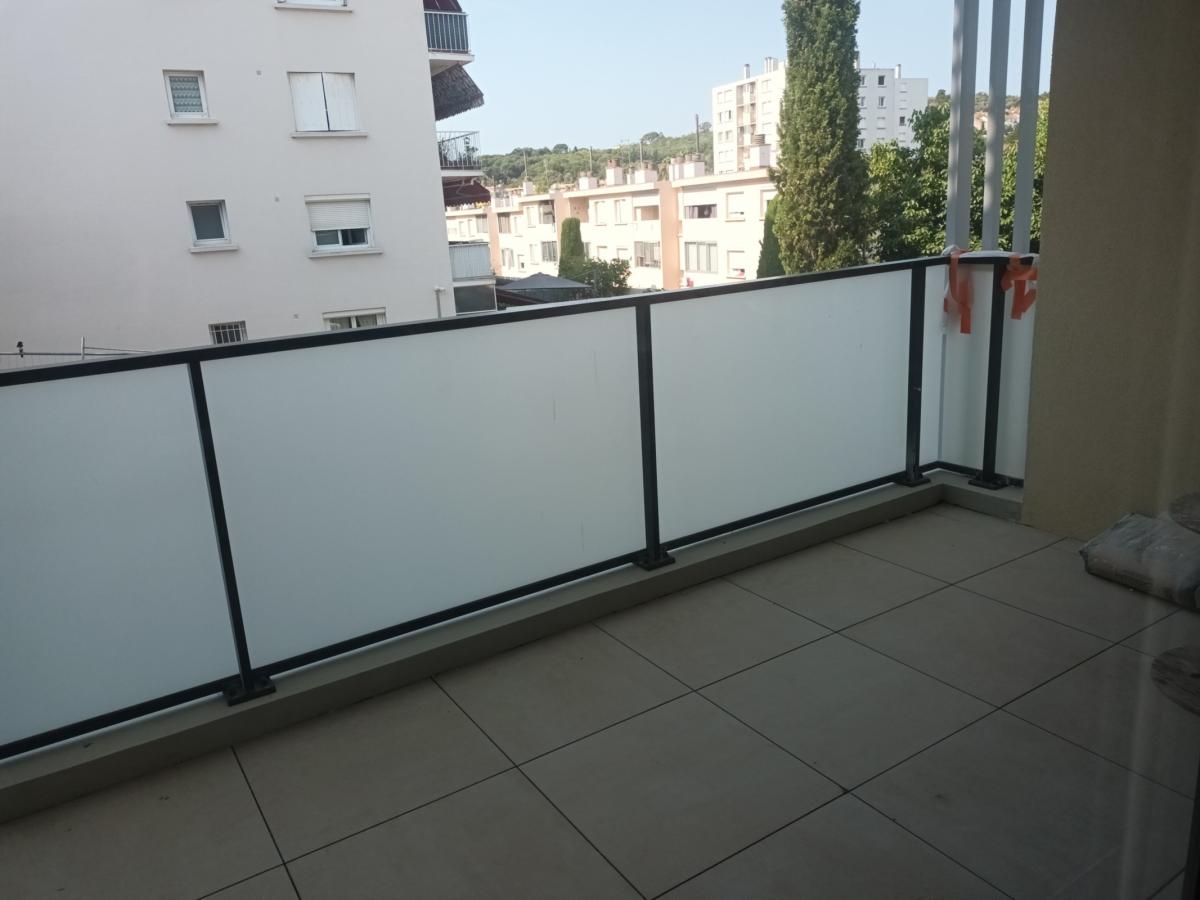 
																																							3 pièces - 
																																						1er étage - 72m² - 1 282,94 € - Photo #4