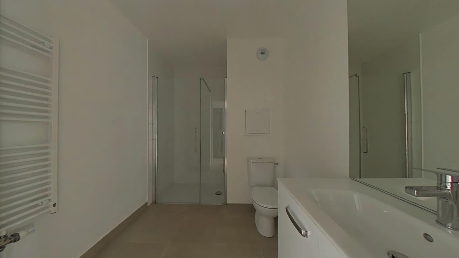 
																			1 pièce - 
																		2ème étage - 32m² - 711,36 € - Photo #3