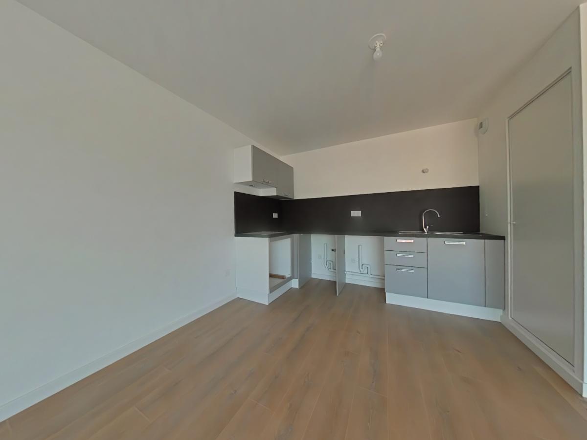 
																																							2 pièces - 
																																						3ème étage - 58m² - 799,83 € - Photo #2