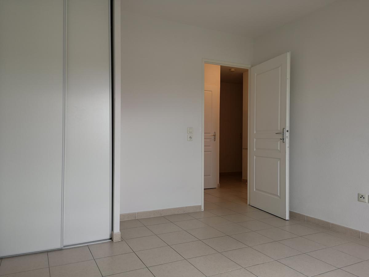
																																							3 pièces - 
																																						1er étage - 63m² - 822,49 € - Photo #4