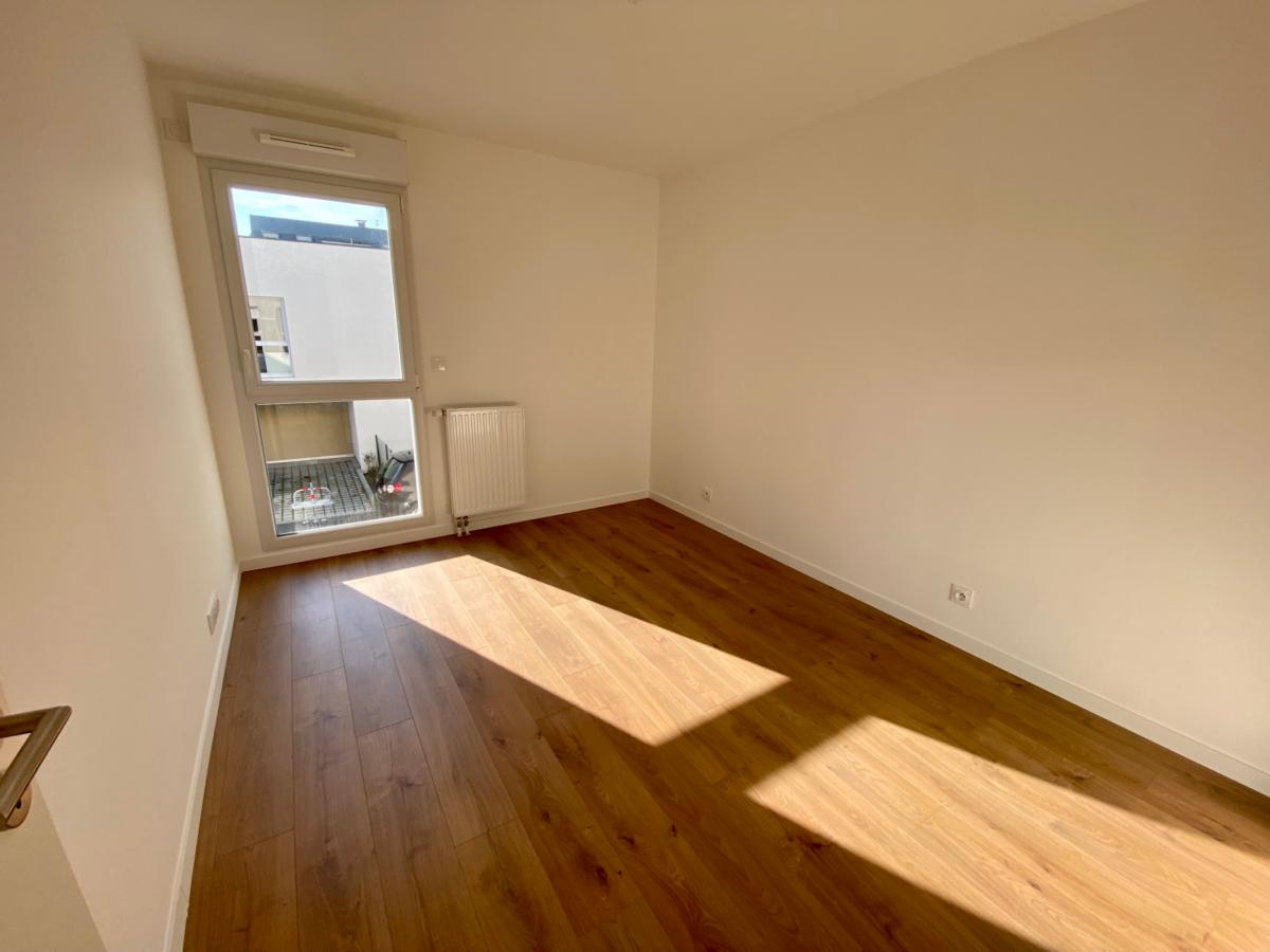 
																																							3 pièces - 
																																						1er étage - 63m² - 800,15 € - Photo #3