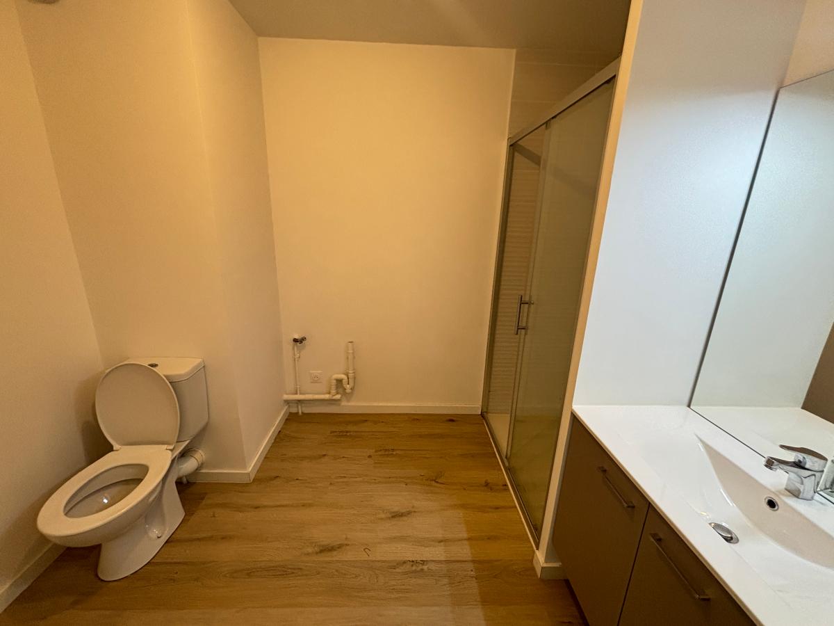 
																																							2 pièces - 
																																						2ème étage - 48m² - 613,33 € - Photo #5
