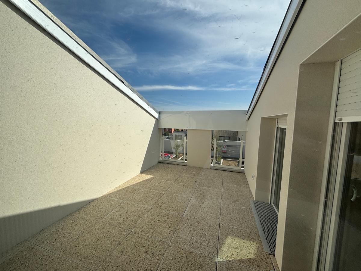 
																			3 pièces - 
																		1er étage - 67m² - 799,44 € - Photo #2