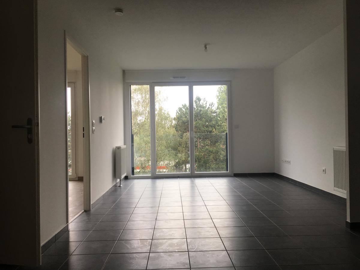 
																																							2 pièces - 
																																						1er étage - 42m² - 538,59 € - Photo #1