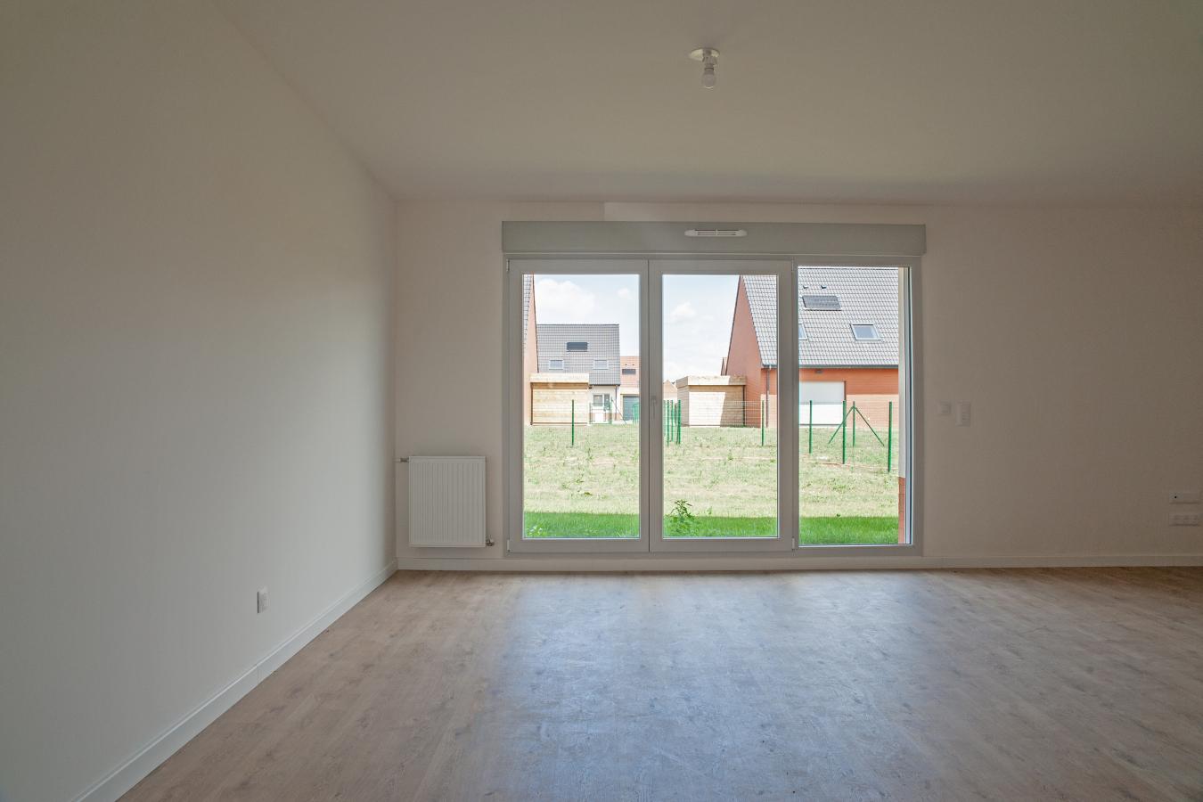 
																																							4 pièces - 
																																						RDC - 81m² - 785,86 € - Photo #3