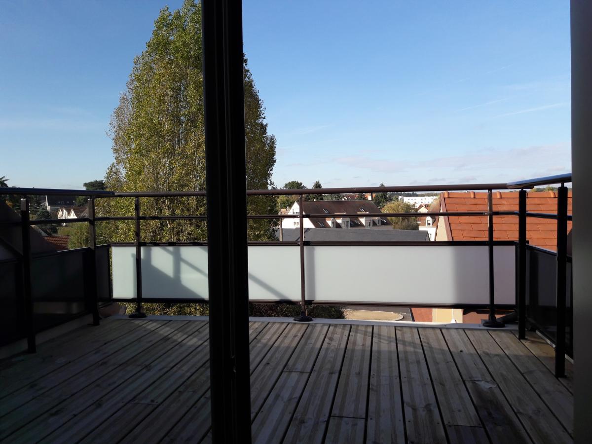 
																			4 pièces - 
																		1er étage - 80m² - 1 242,71 € - Photo #4