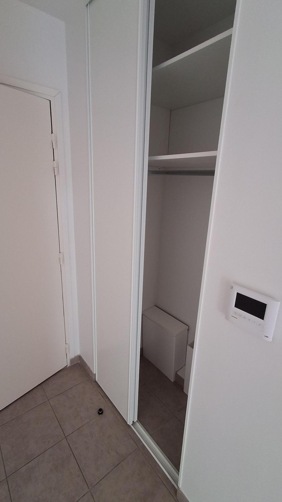 
																																							3 pièces - 
																																						2ème étage - 64m² - 755,74 € - Photo #5