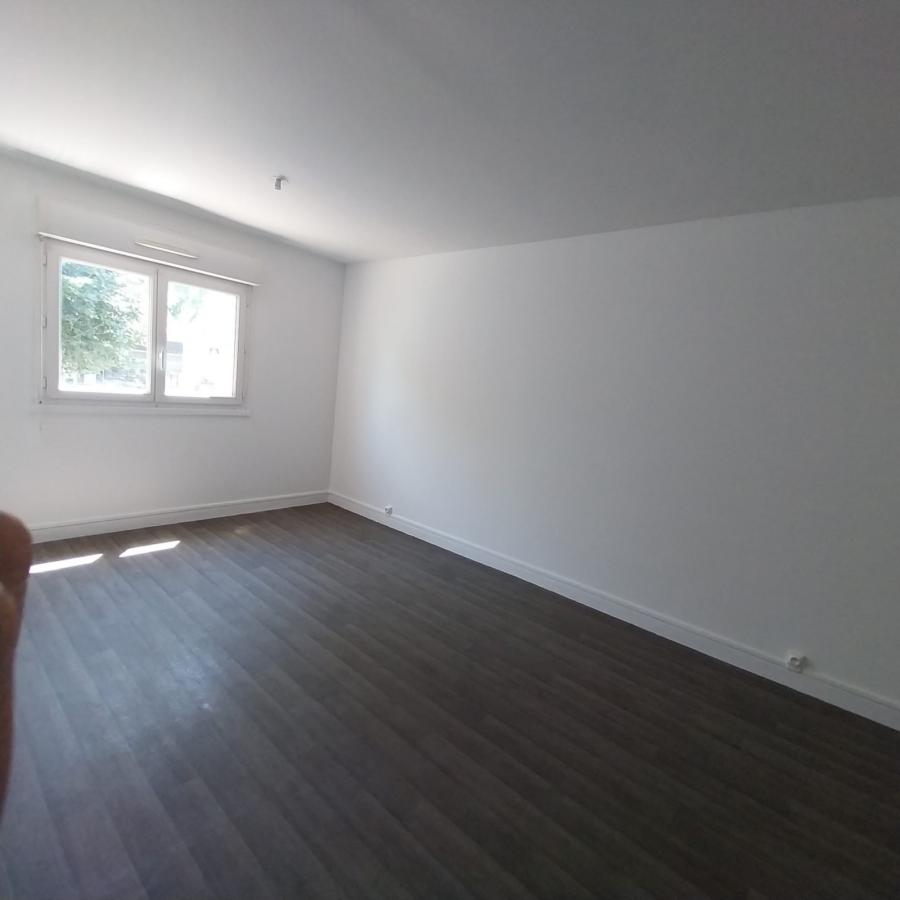 
																			2 pièces - 
																		RDC - 50m² - 202 000 € - Photo #0