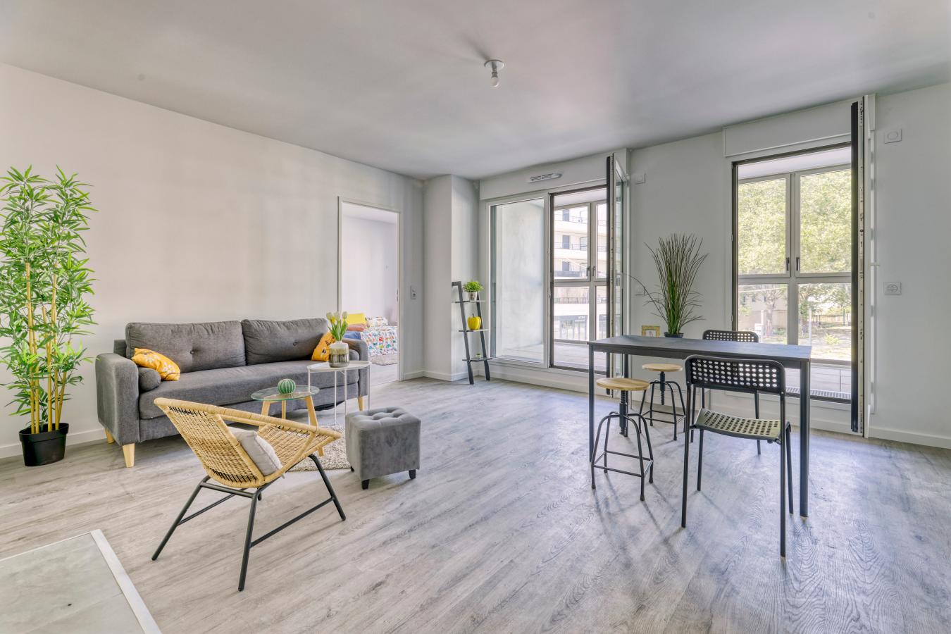 3 pièces - 6ème étage - 63m² - 1 369,58 € - Photo #1