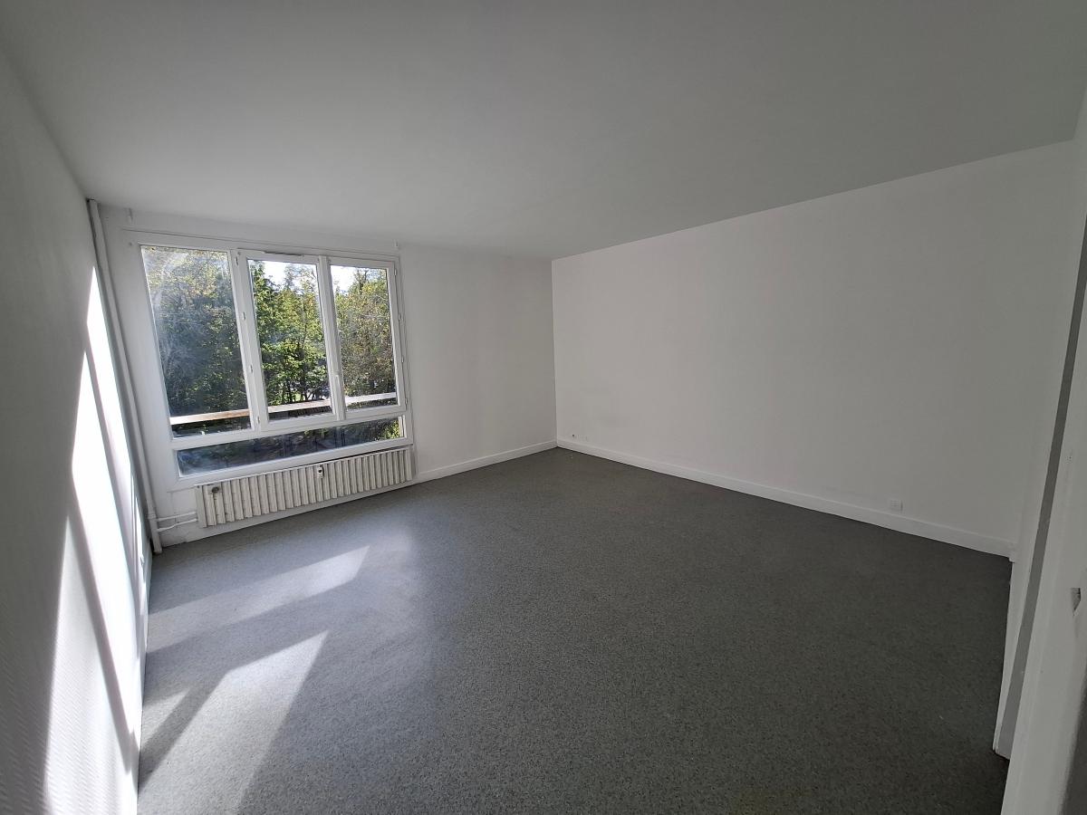 1 pièce - 4ème étage - 30m² - 433,00 € - Photo #0