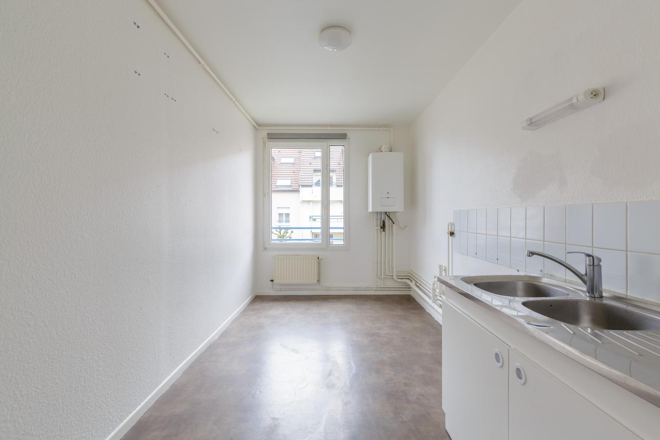 
																																							3 pièces - 
																																						1er étage - 65m² - 516,85 € - Photo #1