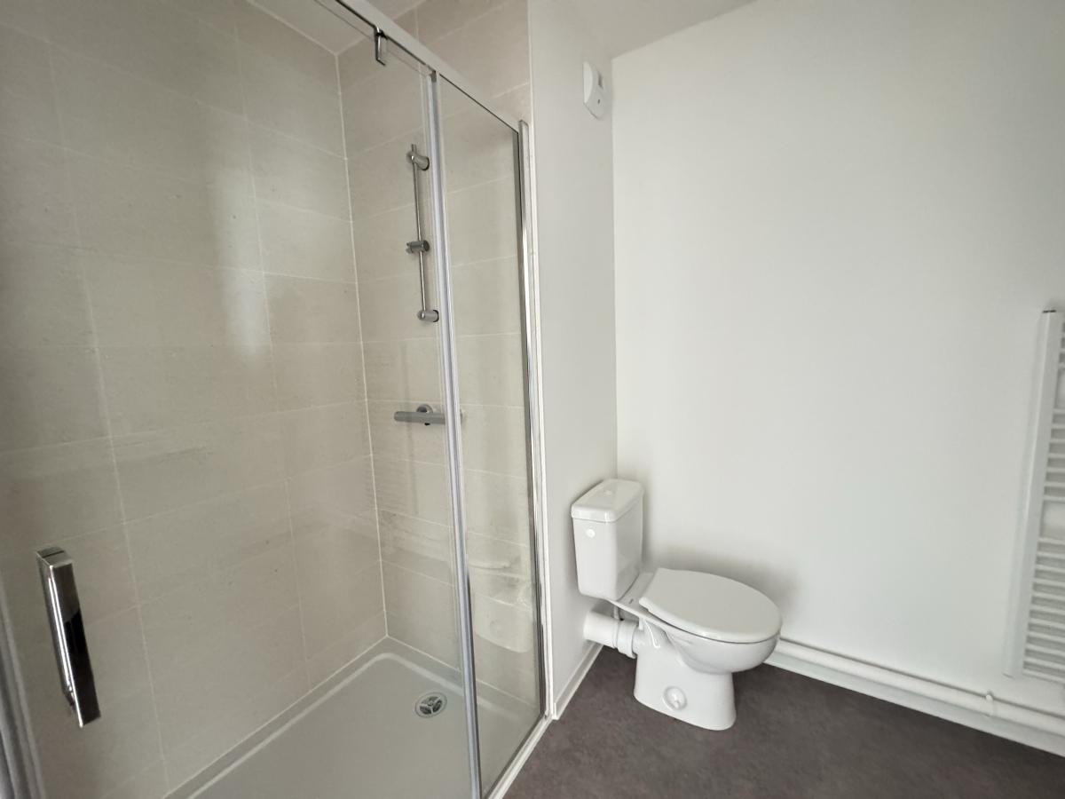 
																																							2 pièces - 
																																						3ème étage - 50m² - 714,63 € - Photo #2