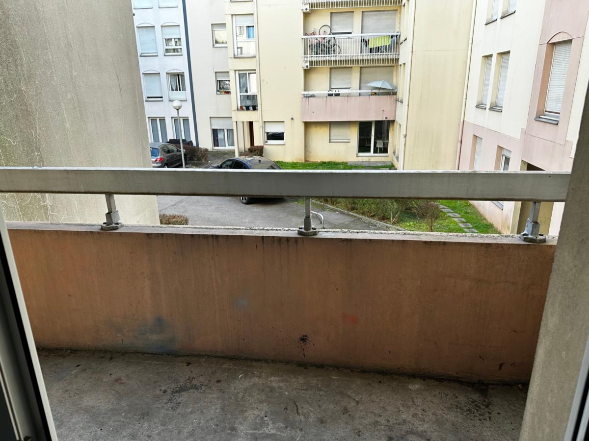 
																			4 pièces – 
																		1er étage – 80m² - 135 000 € - Photo #0