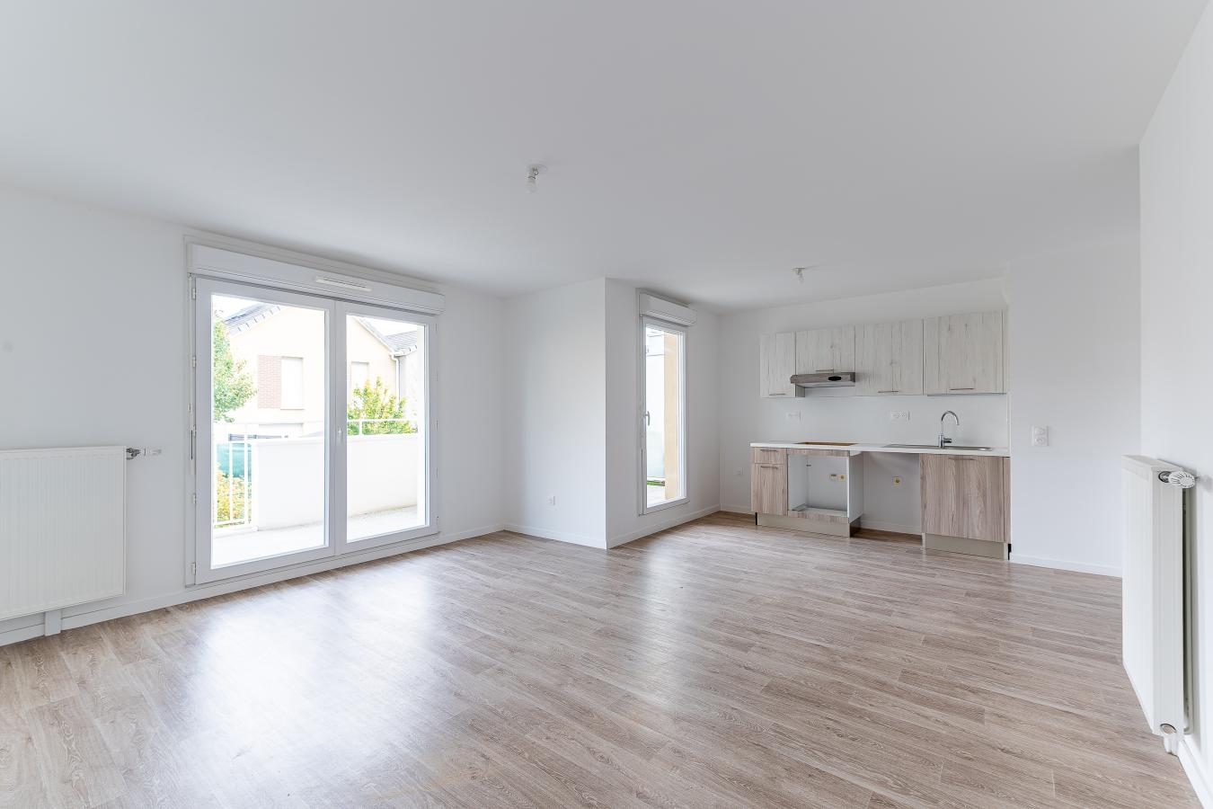 
																																							4 pièces - 
																																						4ème étage - 92m² - 1 304,03 € - Photo #2