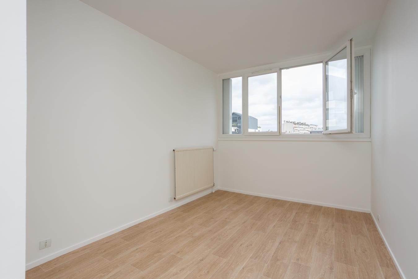 
																																							3 pièces – 
																																						1er étage – 67m² - 310 000 € - Photo #1