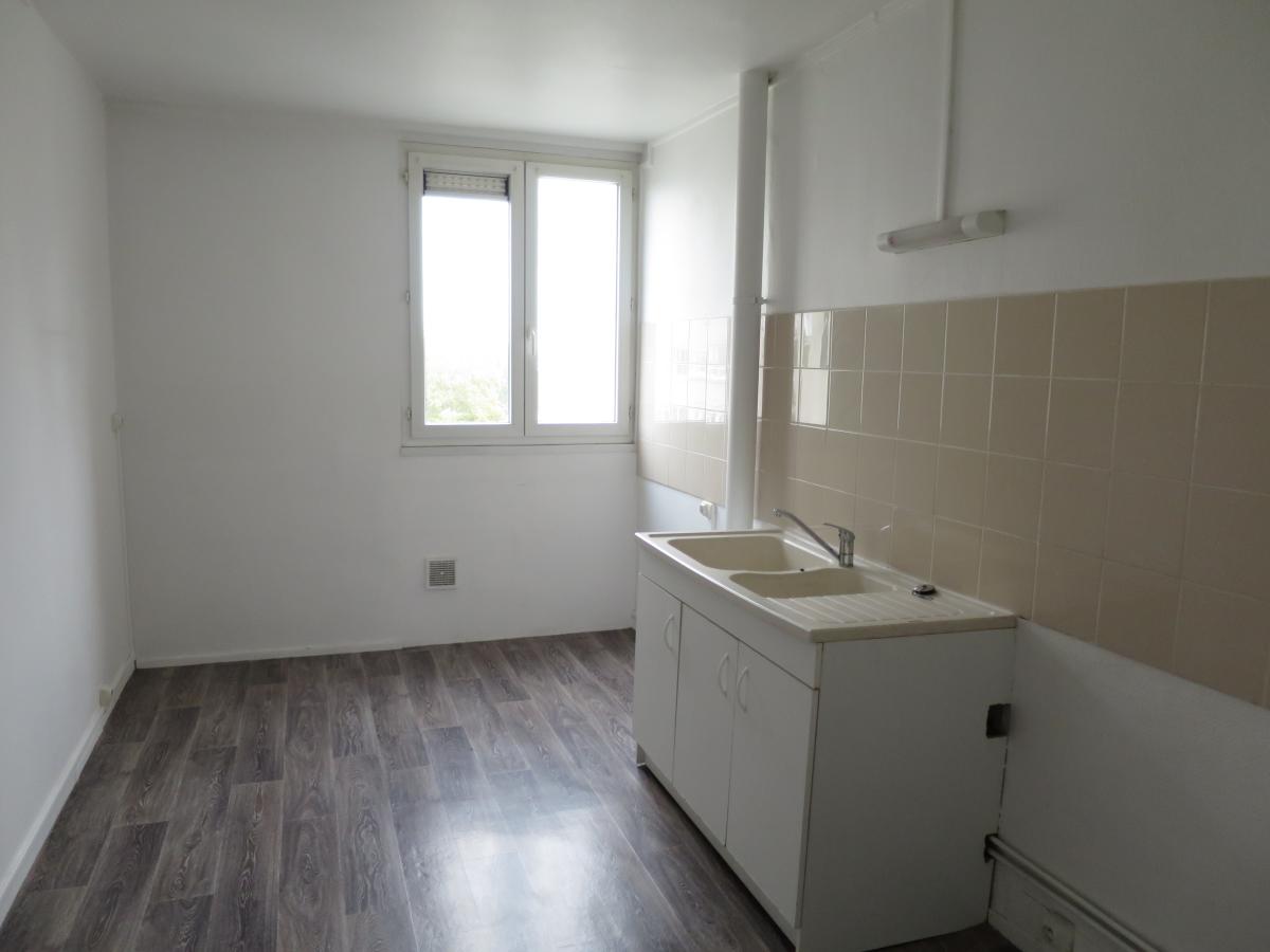 5 pièces - RDC - 77m²