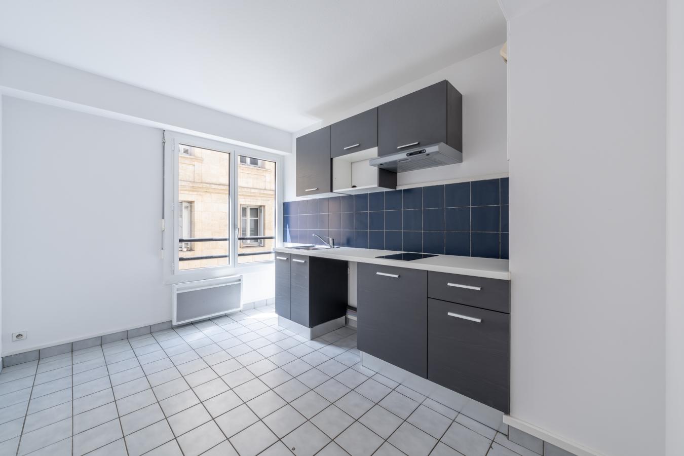
																			4 pièces - 
																		3ème étage - 87m² - 1 189,65 € - Photo #3