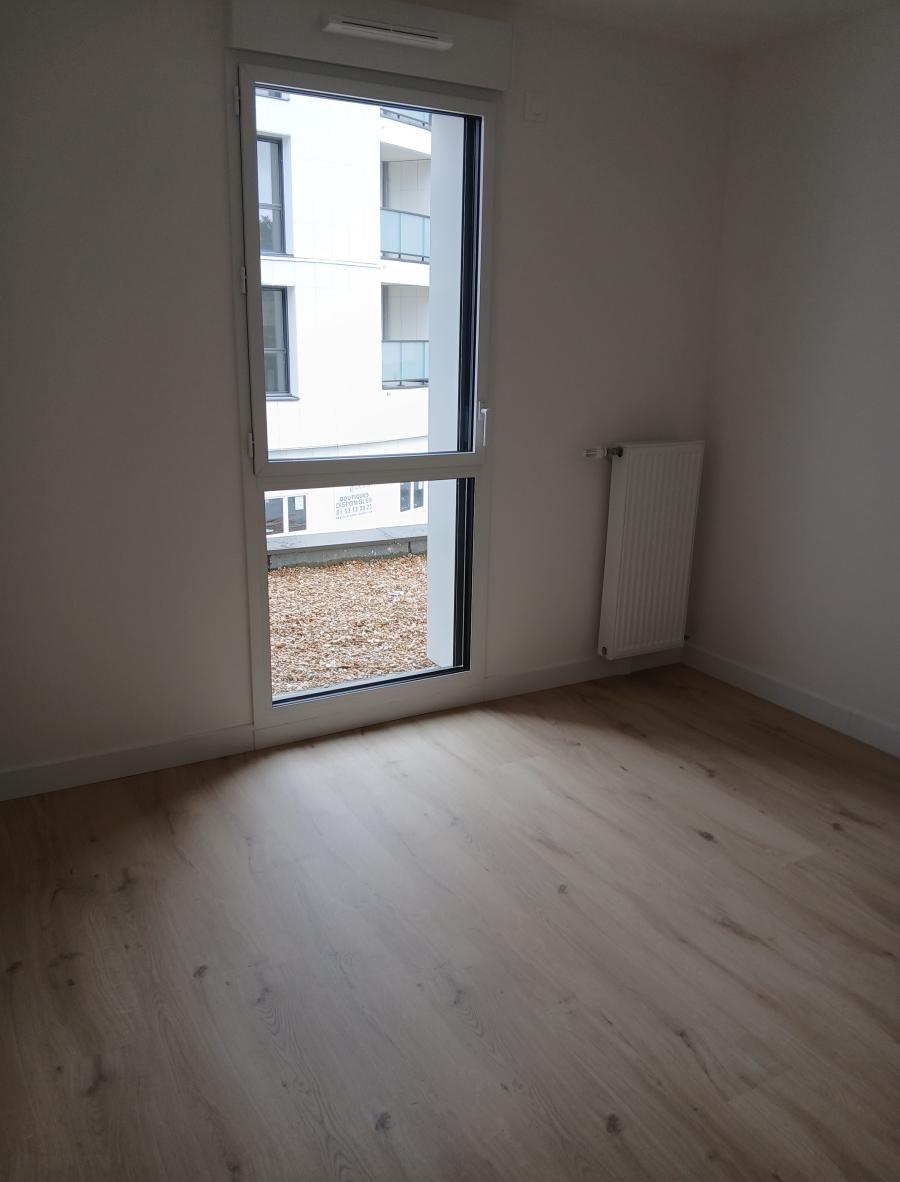 4 pièces -
3ème étage - 80m² - 1 528,02 € - Photo #4