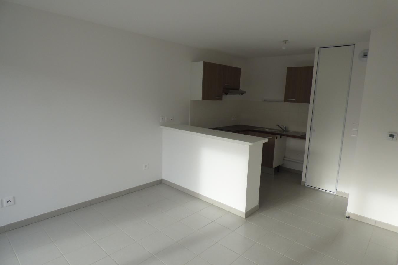 
																																							2 pièces - 
																																						1er étage - 40m² - 543,37 € - Photo #2