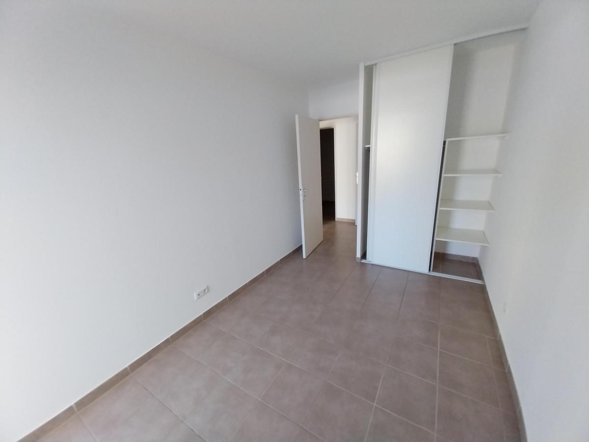 3 pièces - 3ème étage - 66m² - 1 140,08 € - Photo #5