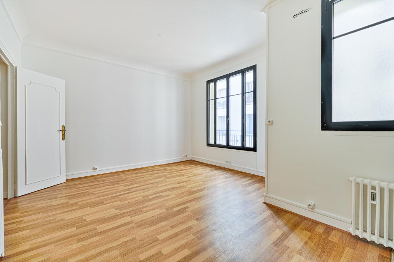 
																			2 pièces – 
																		1er étage – m² - 493 000 € - Photo #6