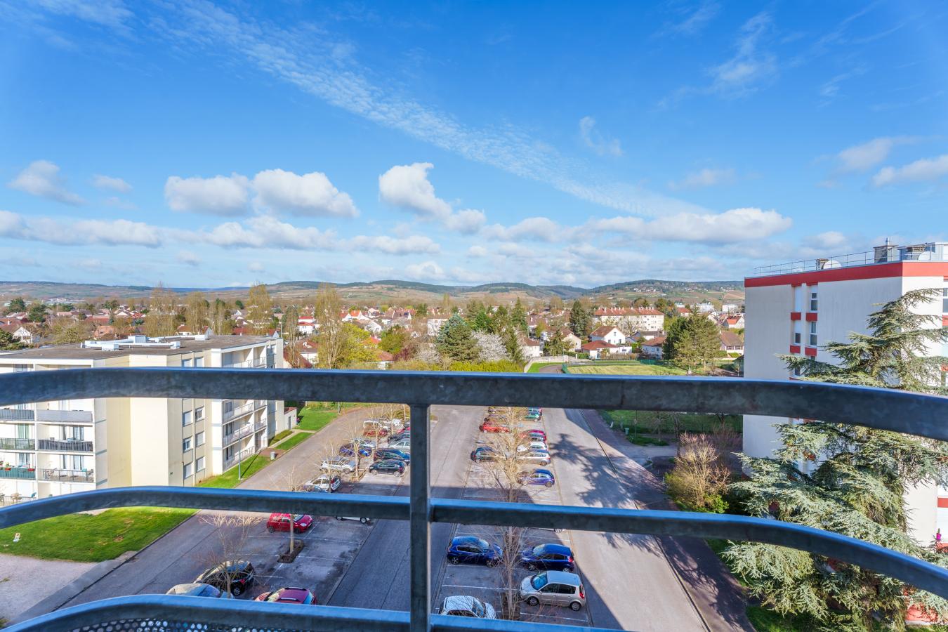 
																																							3 pièces - 
																																						7ème étage - 67m² - 596,01 € - Photo #4