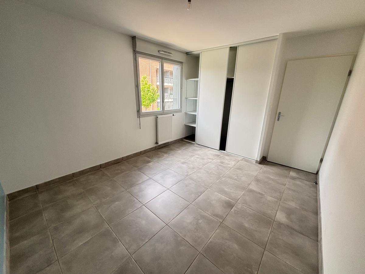 
																																							3 pièces - 
																																						1er étage - 74m² - 763,56 € - Photo #4