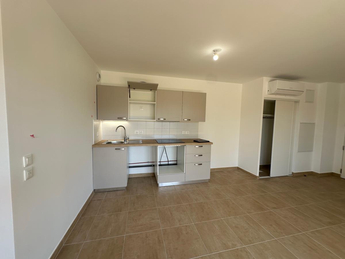 3 pièces - RDC - 62m² - 756,82 € - Photo #3