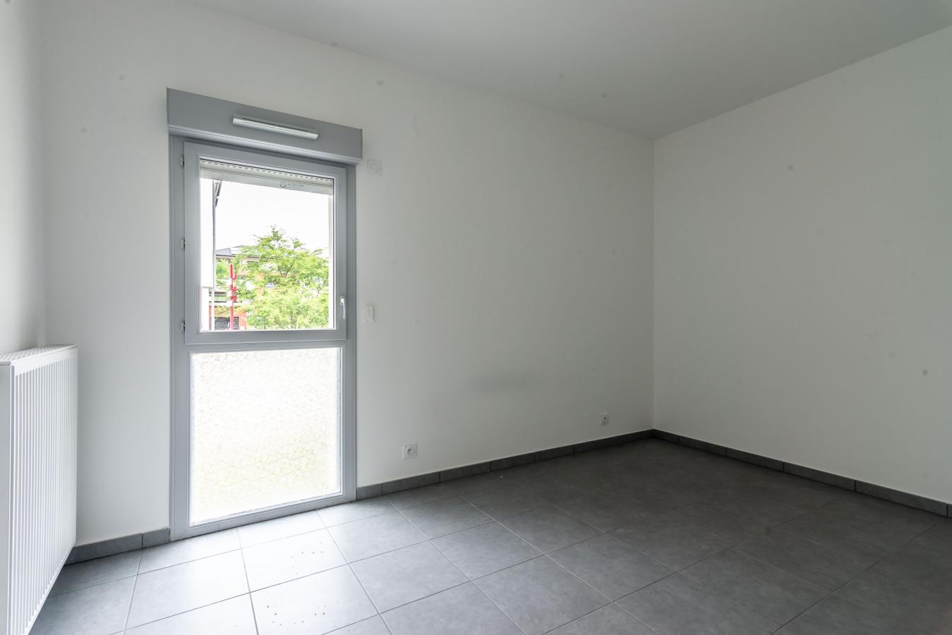 
																			2 pièces - 
																		1er étage - 44m² - 954,49 € - Photo #3
