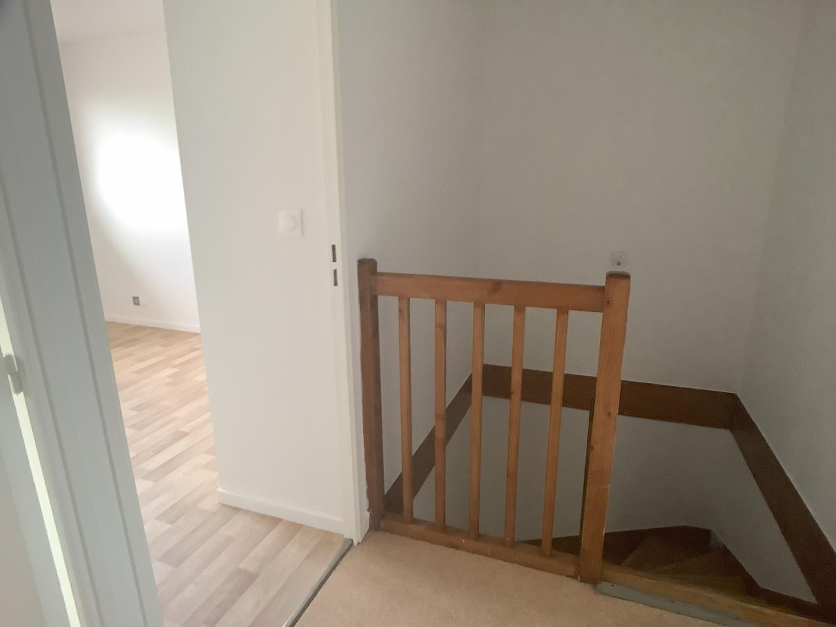 
																																							3 pièces - 
																																						3ème étage - 63m² - 139 000 € - Photo #6