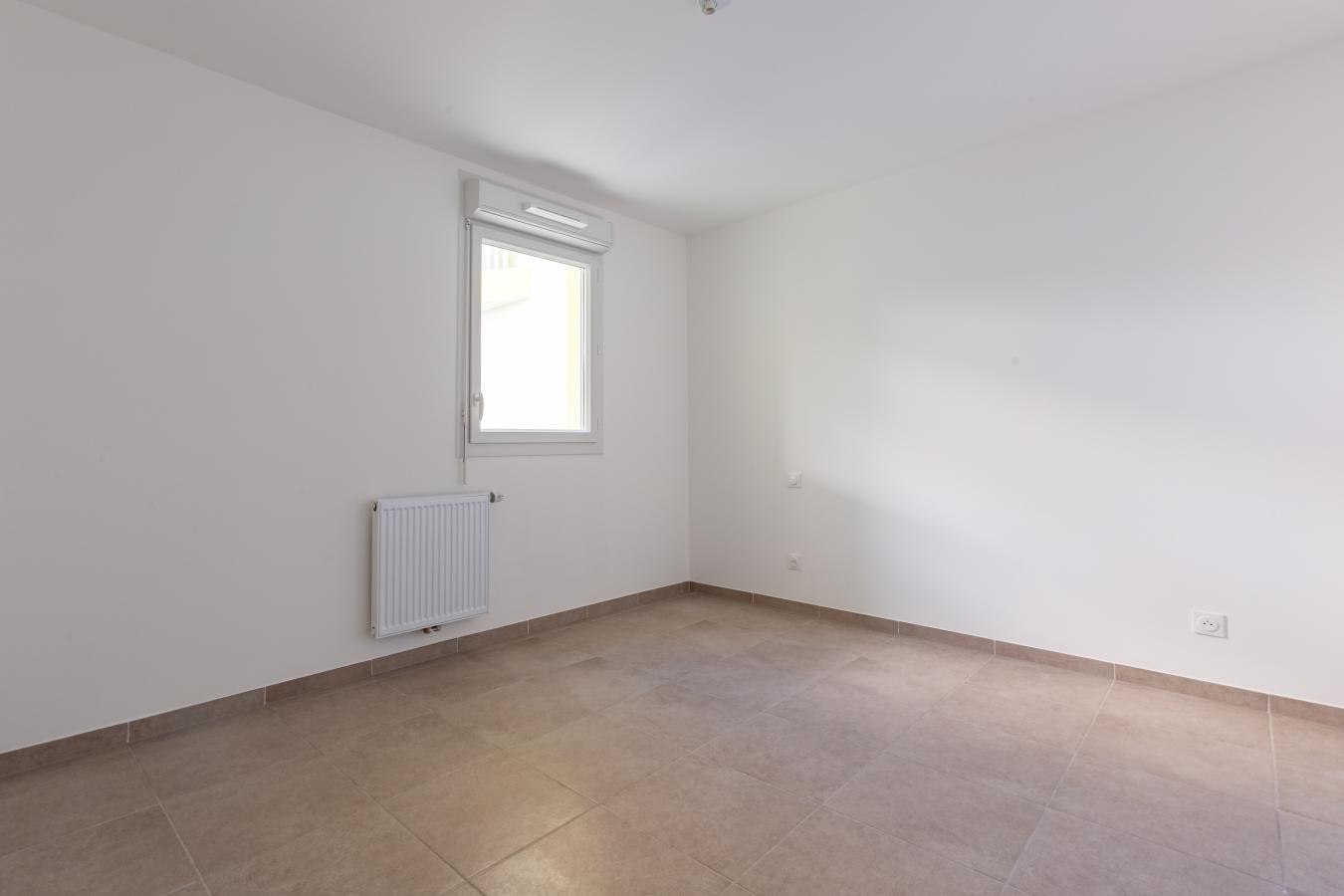 
																																							3 pièces - 
																																						1er étage - 55m² - 885,92 € - Photo #3