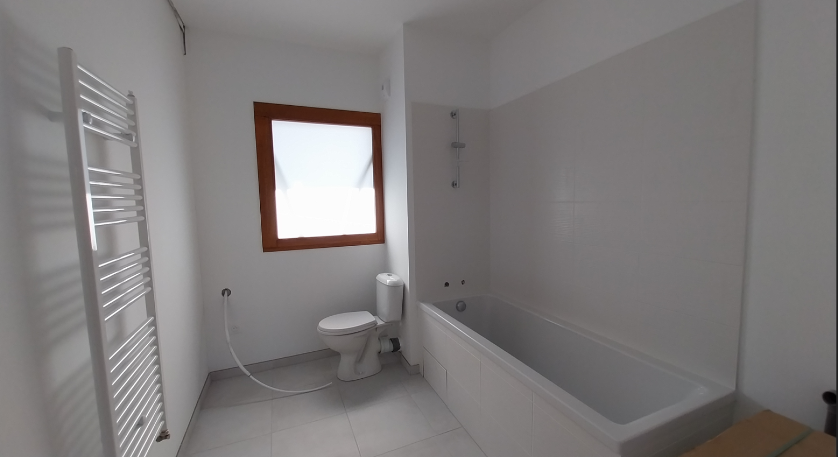 
																			3 pièces - 
																		3ème étage - 64m² - 910,55 € - Photo #6