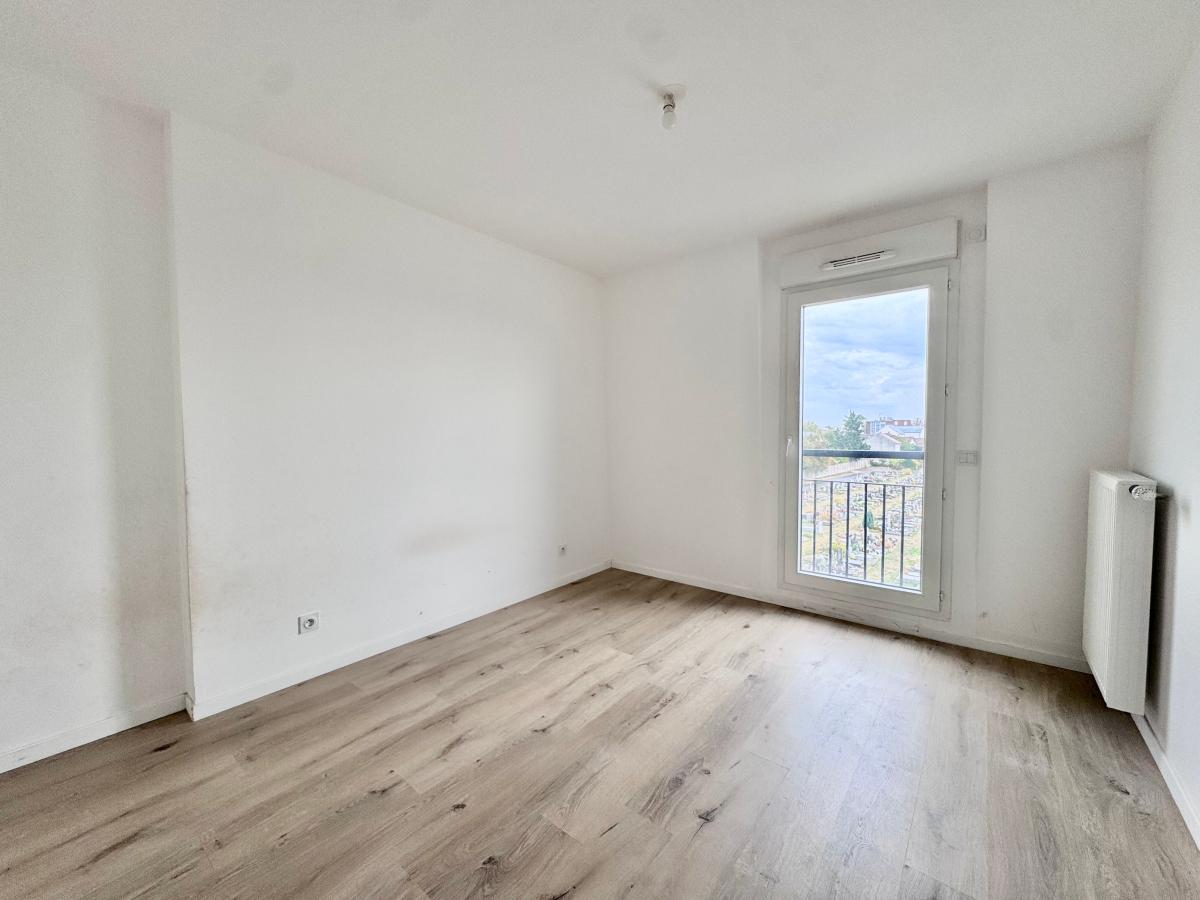 3 pièces - 3ème étage - 64m² - 1 254,44 € - Photo #3
