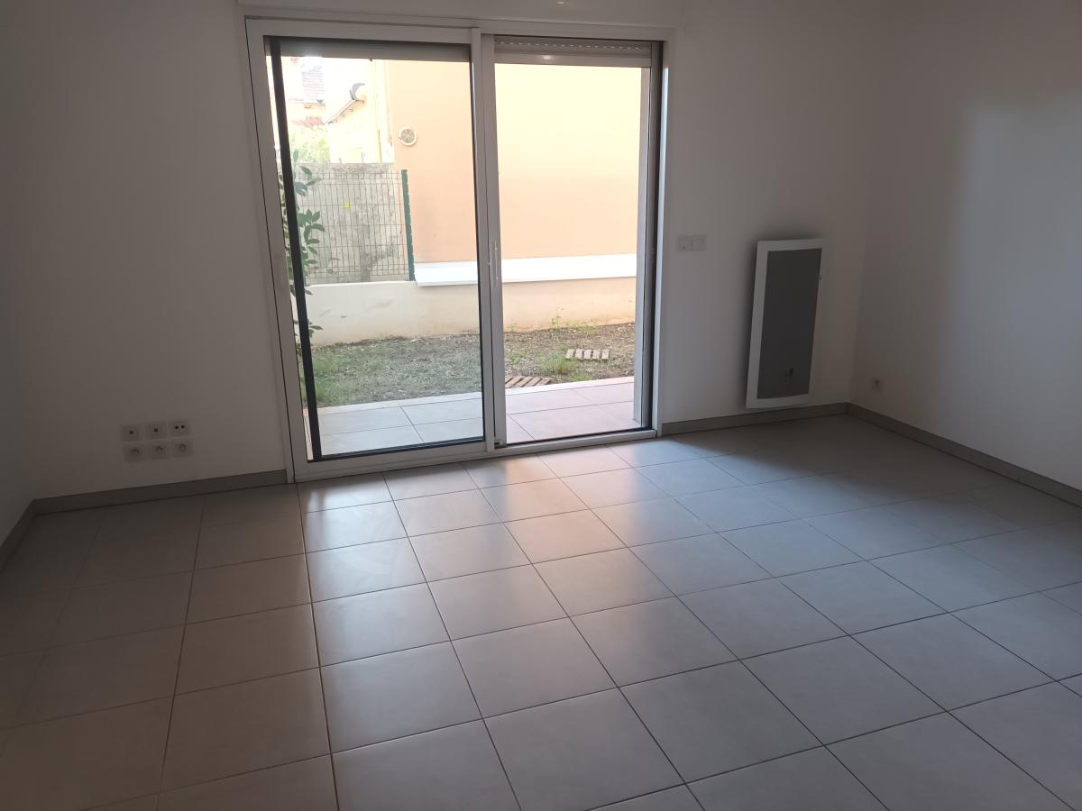 2 pièces - RDC - 48m² - 1 041,18 € - Photo #4