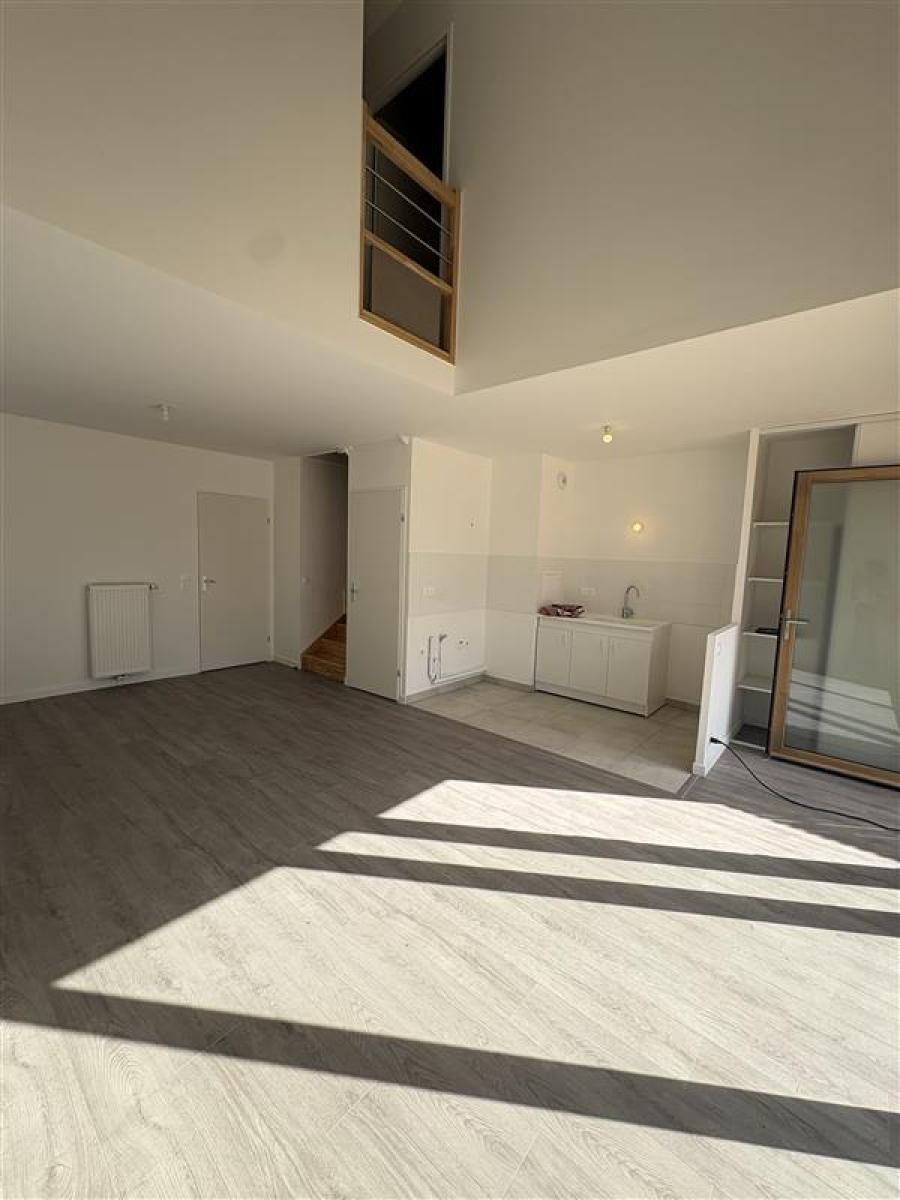 5 pièces - 1er étage - 93m² photo 4