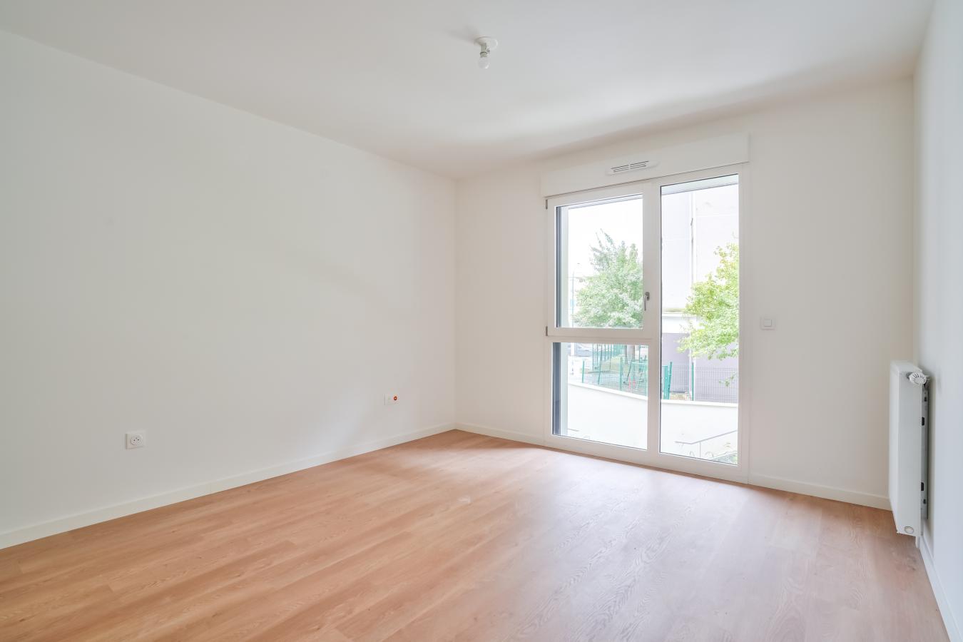 
																																							4 pièces - 
																																						3ème étage - 76m² - 1 632,01 € - Photo #4