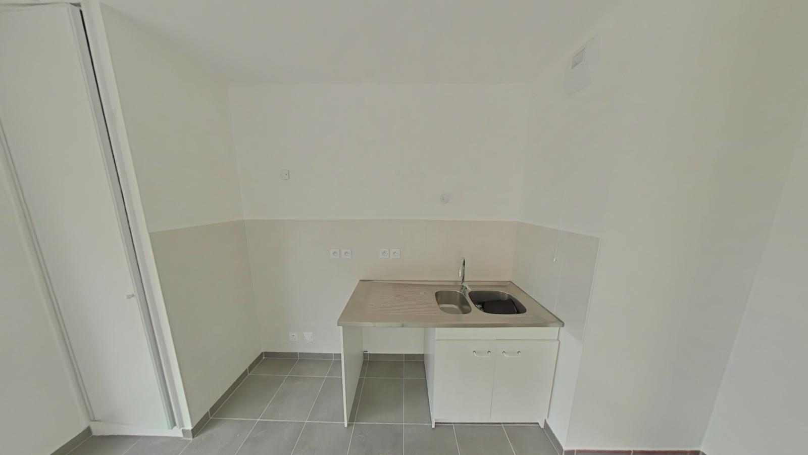 
																																							2 pièces - 
																																						2ème étage - 42m² - 598,92 € - Photo #2