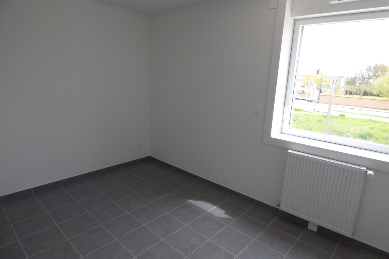 3 pièces - 1er étage - 68m² - 866,68 € - Photo #4