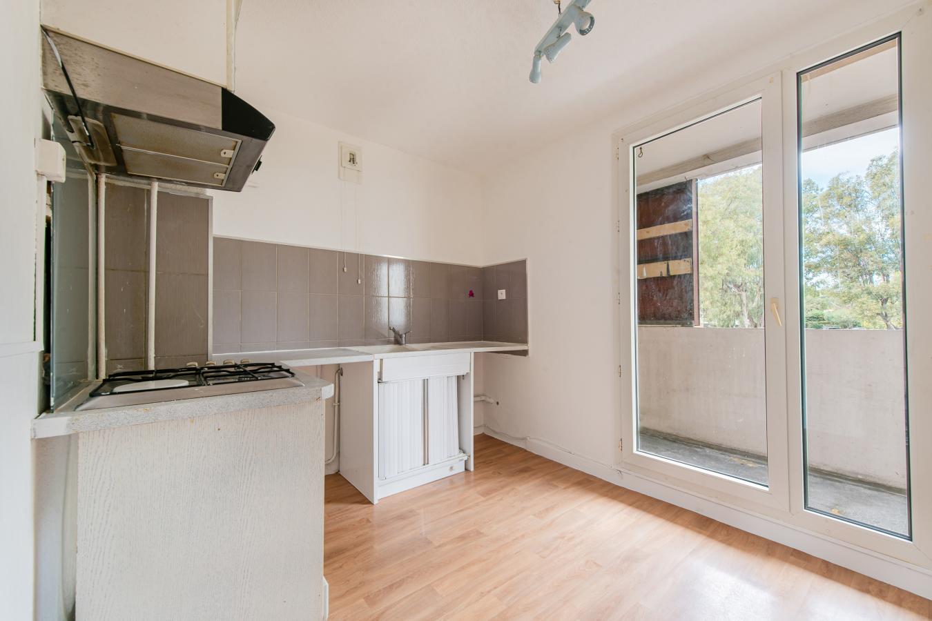 
																																							3 pièces - 
																																						1er étage - 58m² - 121 000 € - Photo #5