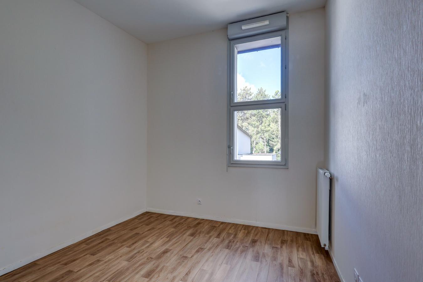 
																																							4 pièces - 
																																						RDC - 87m² - 253 190 € - Photo #6