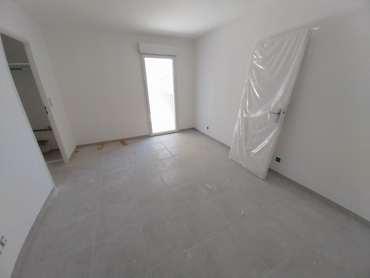 
																			2 pièces - 
																		1er étage - 46m² - 639,11 € - Photo #3