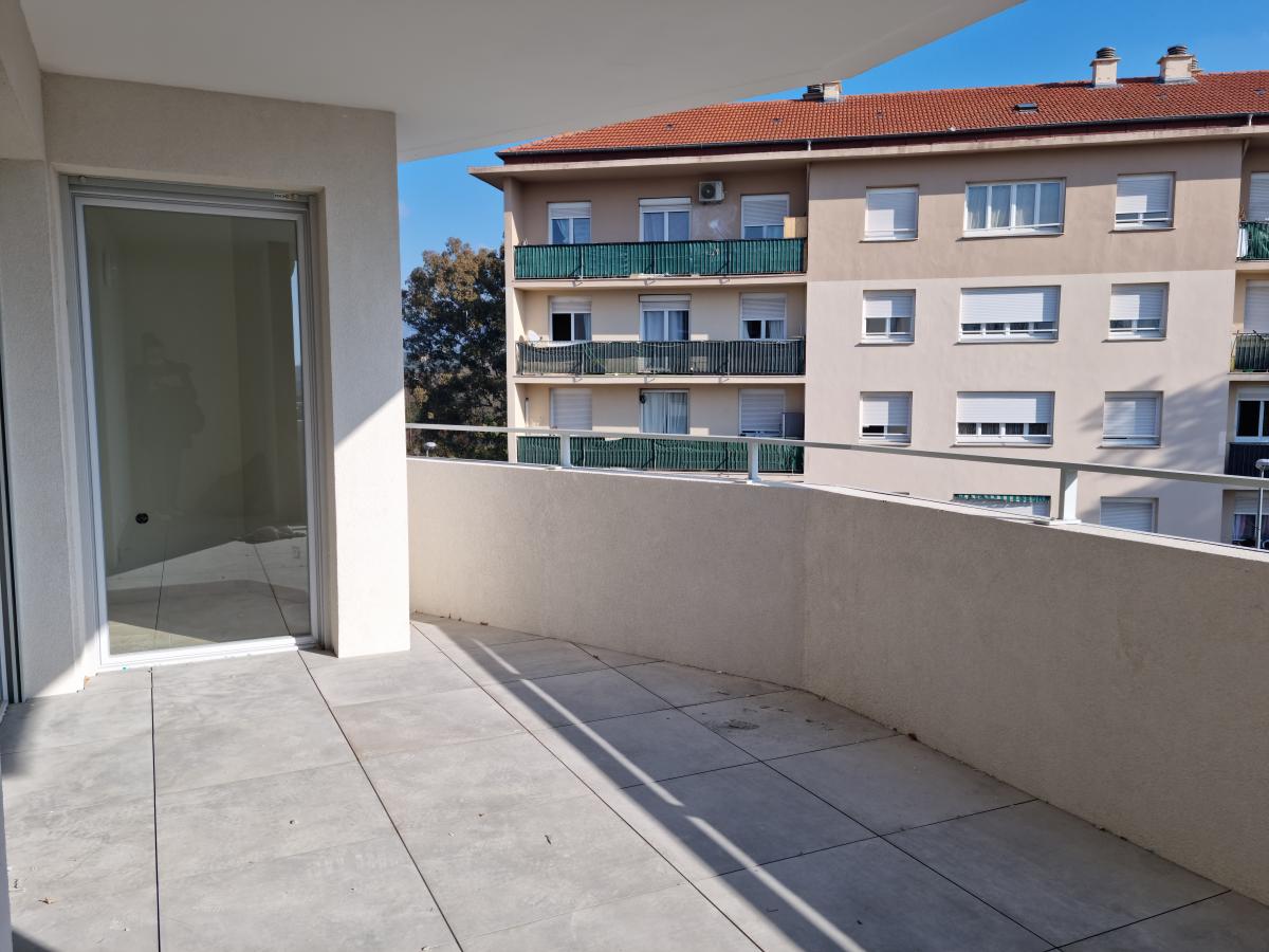 
																			2 pièces - 
																		4ème étage - 43m² - 705,41 € - Photo #3