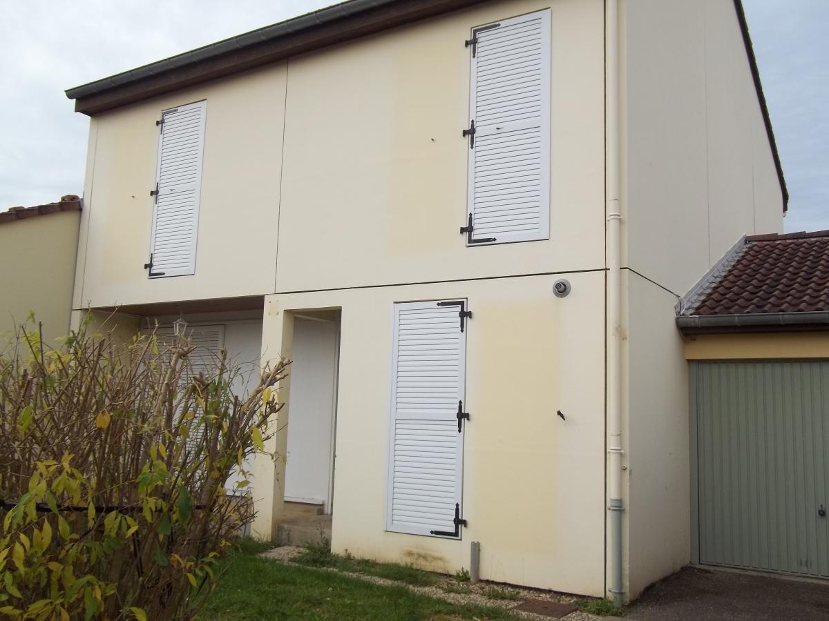 
																			5 pièces – 
																		RDC – 107m² - 97 800 € - Photo #0