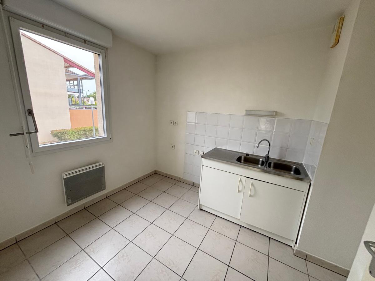 
																																							3 pièces - 
																																						1er étage - 62m² - 746,78 € - Photo #3