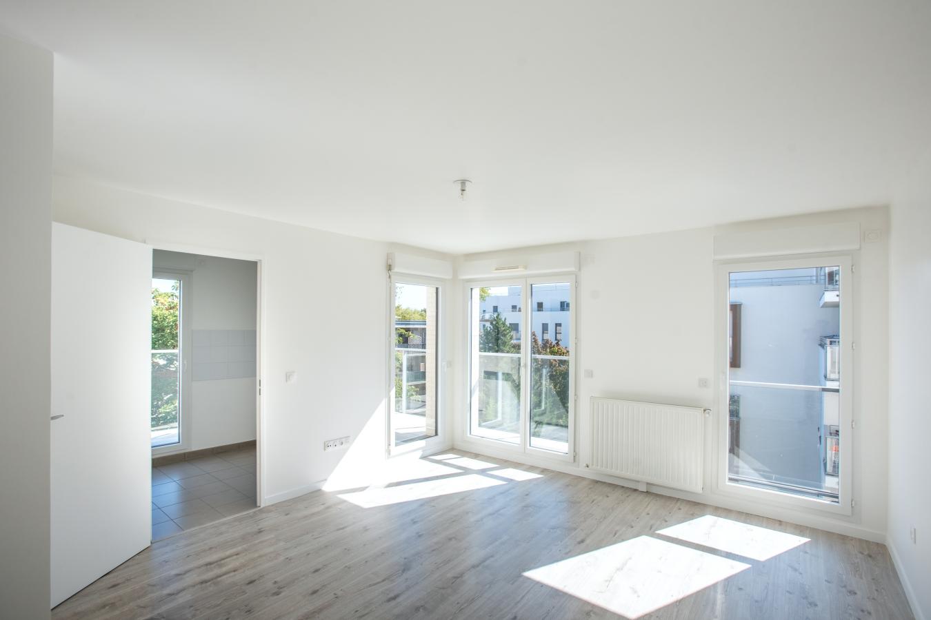
																			3 pièces - 
																		4ème étage - 58m² - 1 419,46 € - Photo #2